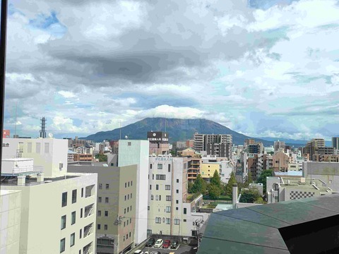 PXL_20250920_045730022