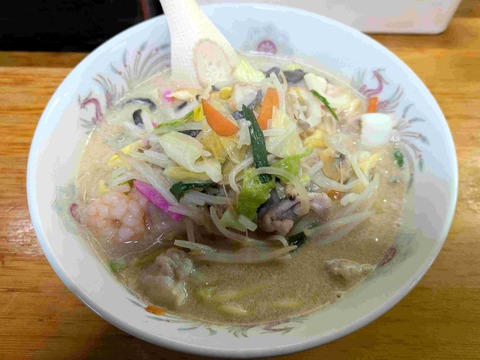 PXL_20241216_042818147