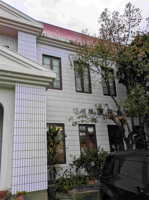 PXL_20251211_041659066