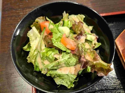 PXL_20251114_042756684