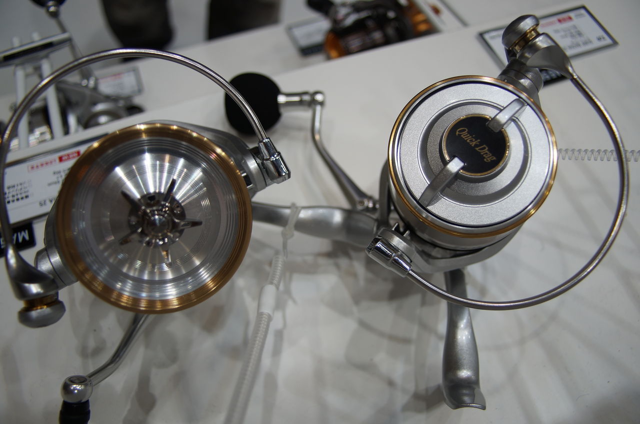 DAIWA - サーフベーシア25 DAIWA（釣り） ダイワ 14サーフベーシア 25/C220M 美品 DAIWA