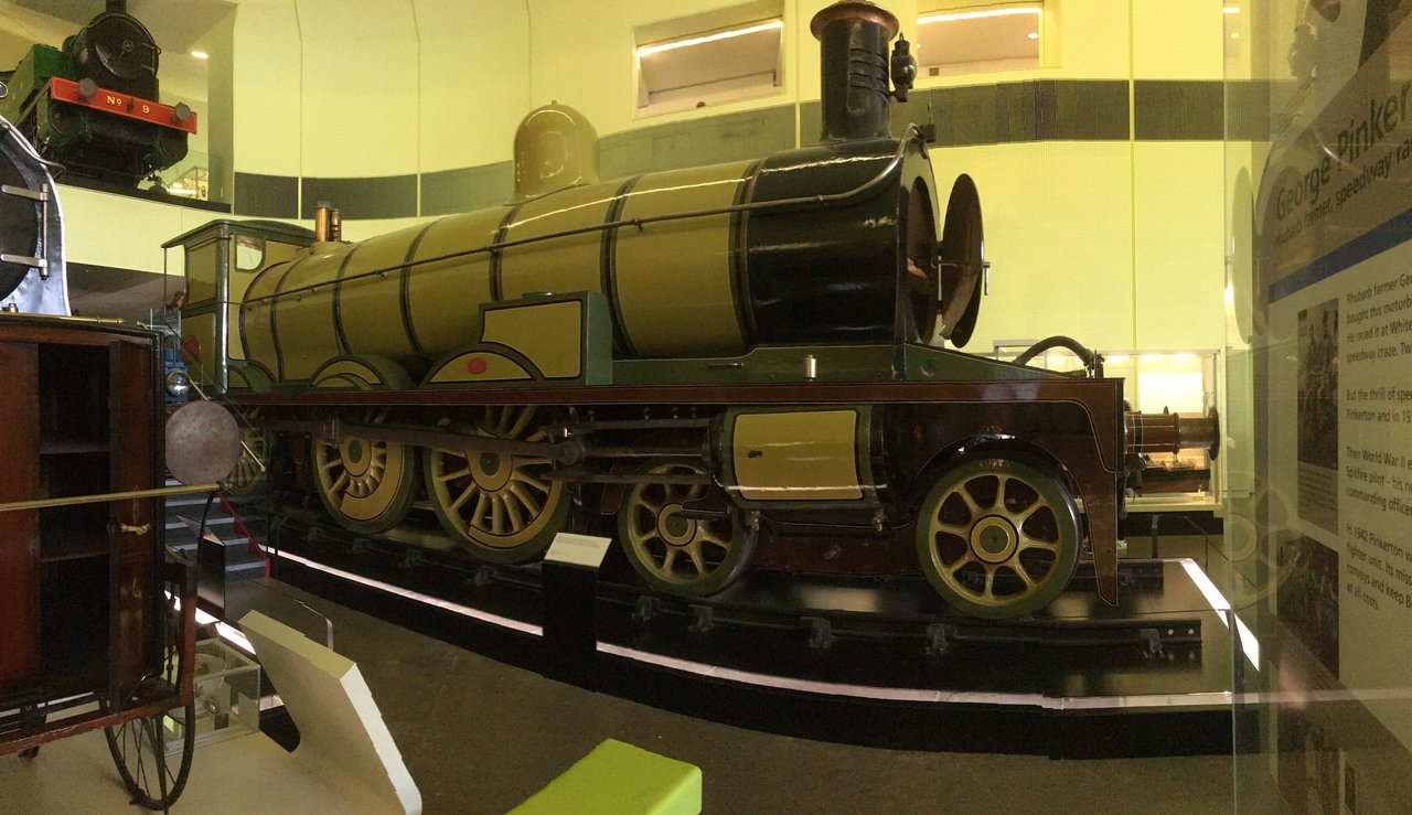 渚の!!英国・マレーシア奮闘記 【Scotland8日間の旅】(6)予定外Glasgow:交通博物館でSLに再興奮 コメント