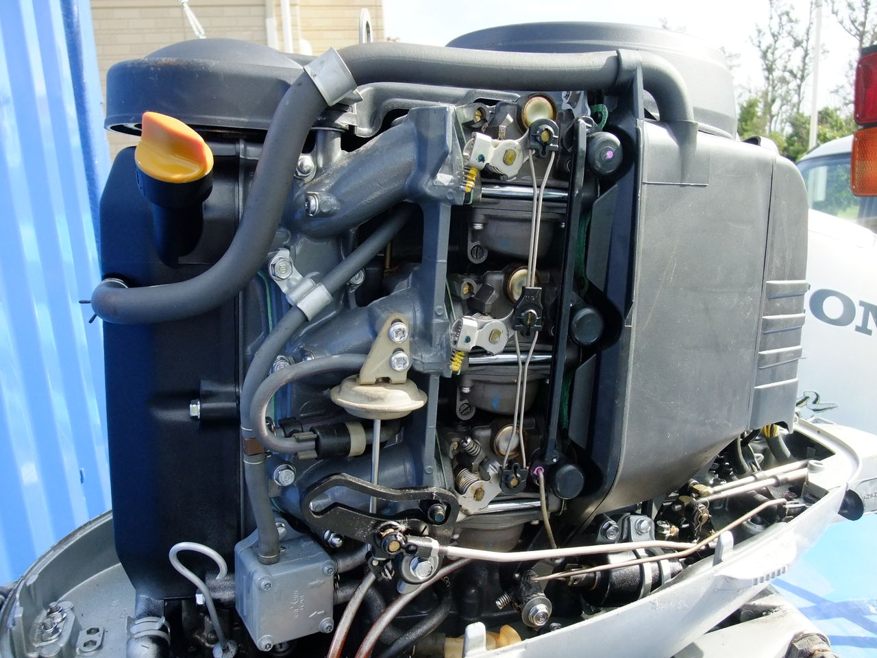 ホンダ2馬力船外機 キャブーオーバーホール済 プラグ.エンジン 