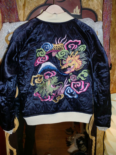 新品同様 LAPINE ベロア スカジャン 入荷しました。 : NAGOMIYA