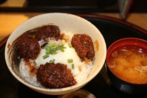 とんかつの藤 の味噌カツ丼は やわらか豚カツ 名古屋ナビ とんかつの藤 の味噌カツ丼は やわらか豚カツ 名古屋ナビ
