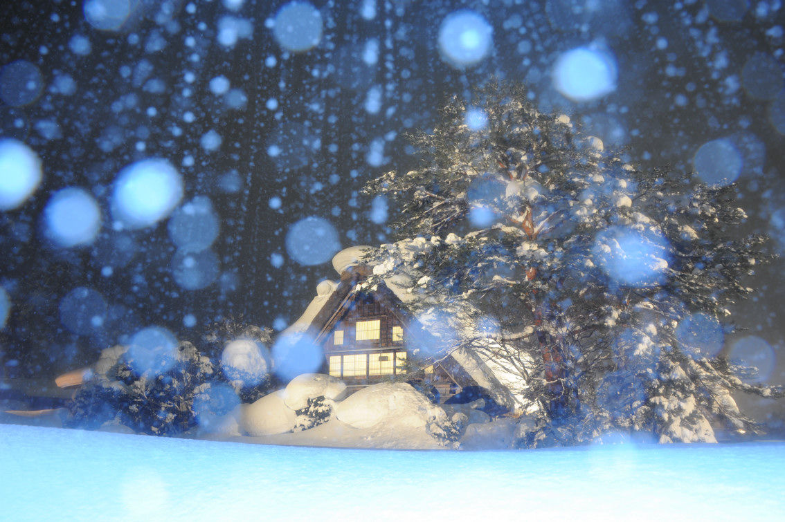 13年 白川郷冬のライトアップ 日程決定 速報 五箇山彩時季 四季合掌 A