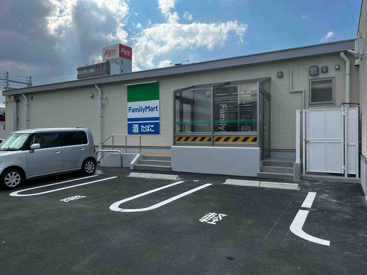 開店 58号線沿いに ファミリーマート那覇天久二丁目店 が11月12日にopenしました 那覇つーしん 沖縄県那覇市の地域情報サイト 開店 58号線沿いに ファミリーマート那覇天久二丁目店 が11月12日にopenしました 那覇つーしん 沖縄県那覇市の地域情報サイト