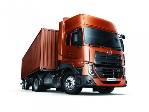 ud_trucks_quester_4x2_tractor_1