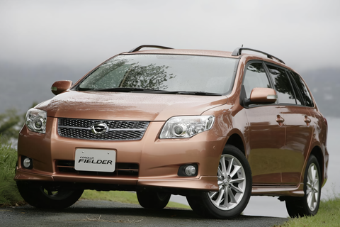 toyota_corolla_fielder_1.8_s_aero_tourer