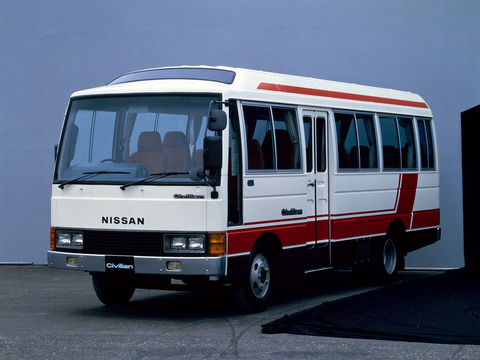 nissan_civilian_11