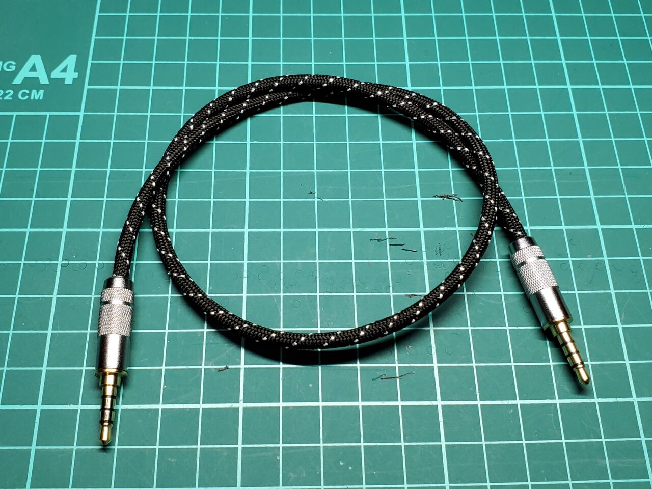 自作キーボード用のtrrsケーブルを作りました ナホンのほほん