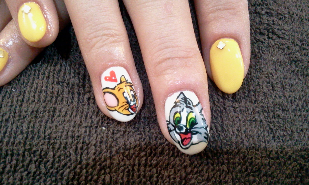 トムとジェリー 手書きアートジェルネイル Nail Salon Freestyle トムとジェリー 手書きアートジェルネイル Nail Salon Freestyle