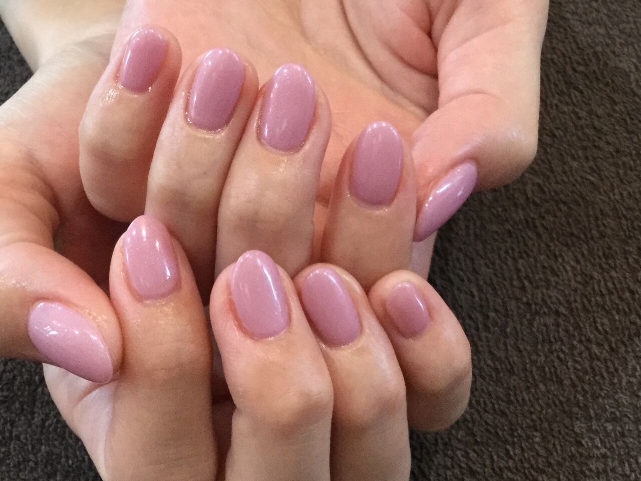 春らしい パールピンクのシンプルワンカラーネイル Nail Salon Freestyle