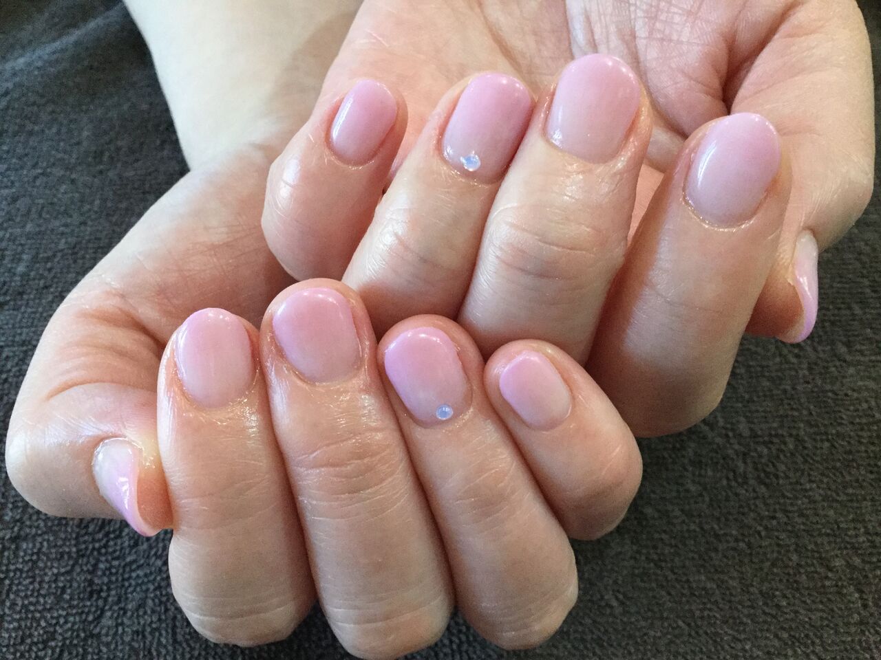 パステルピンクパープルのシンプルグラデネイル Nail Salon Freestyle