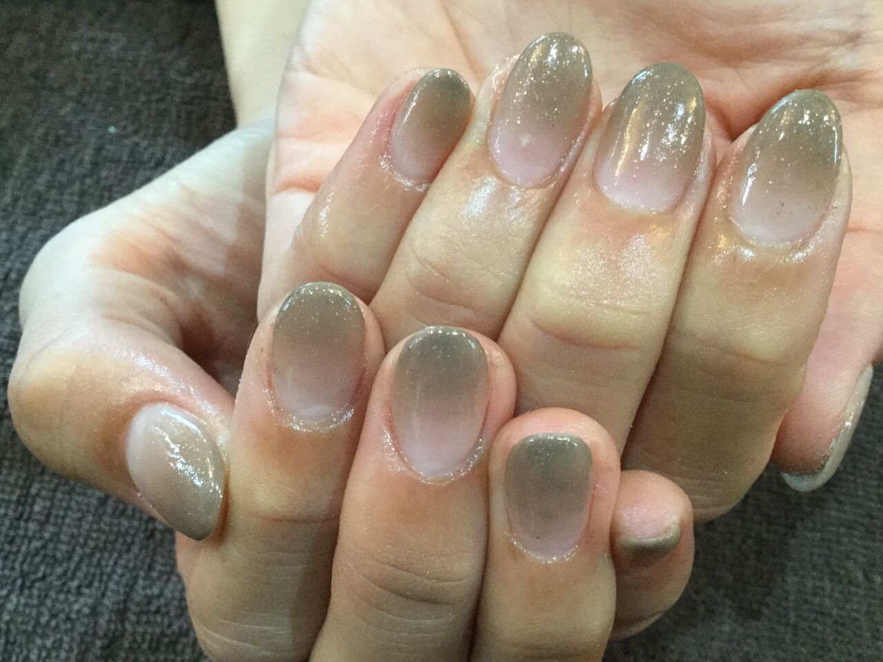 秋冬大人気 アンティークカフェのシンプルグラデーションネイル Nail Salon Freestyle
