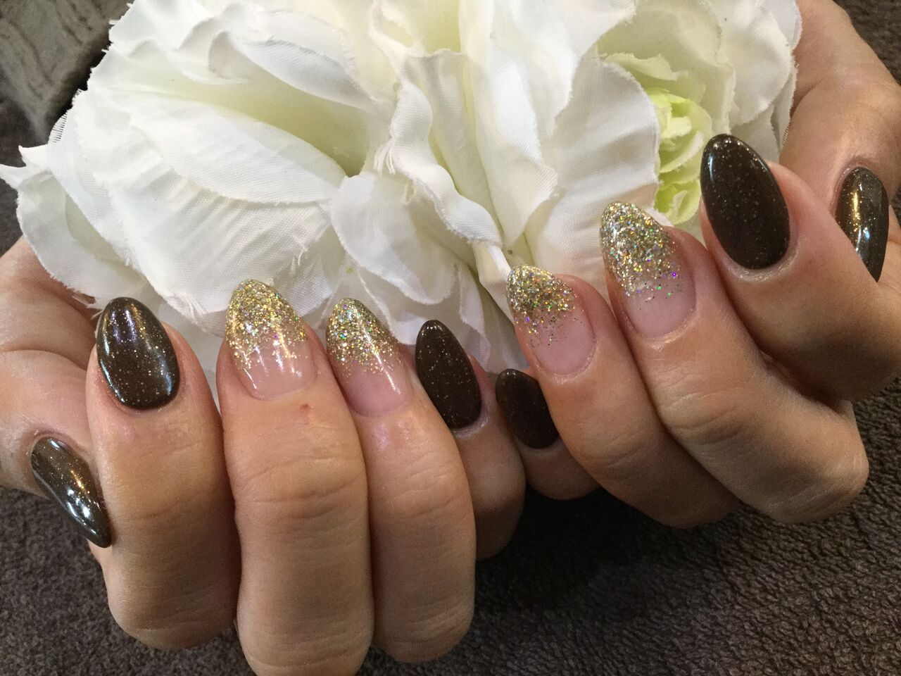 新色ブラウン ゴールドラメの色変えネイル Nail Salon Freestyle 新色ブラウン ゴールドラメの色変えネイル Nail Salon Freestyle