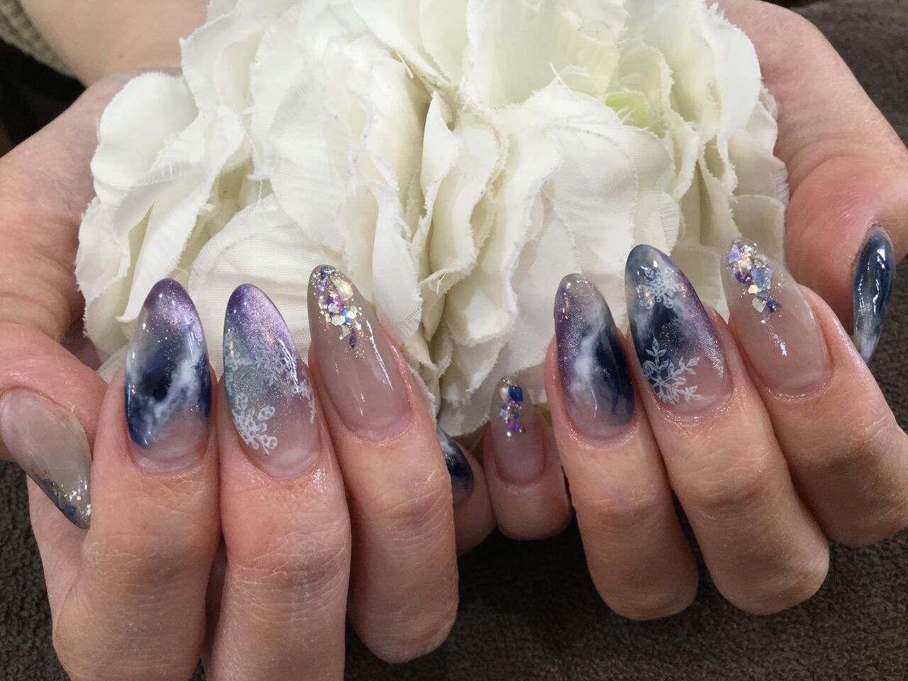 ギャラクシー カラーのマーブル柄のデザイン冬ネイル Nail Salon Freestyle