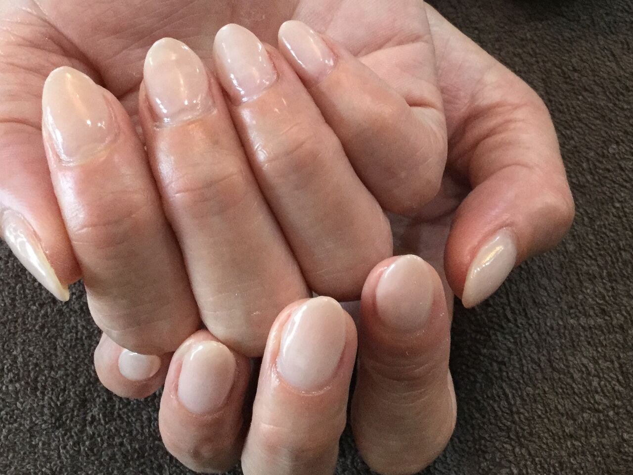 オフィスにもgood ヌードベージュのシンプルワンカラーグラデ Nail Salon Freestyle