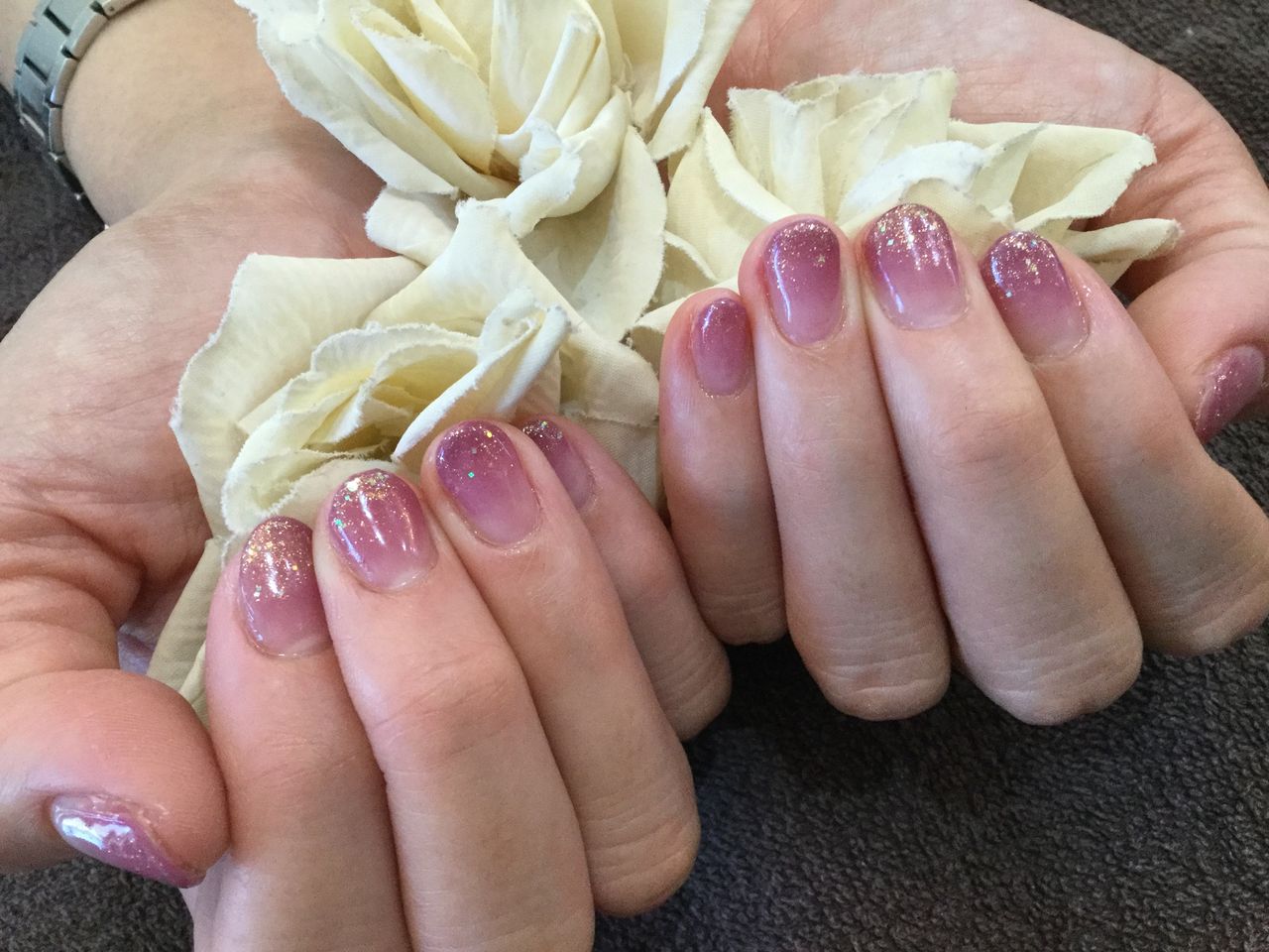 チュールワイン パリスゴールドの2色グラデーション ジェルネイル Nail Salon Freestyle