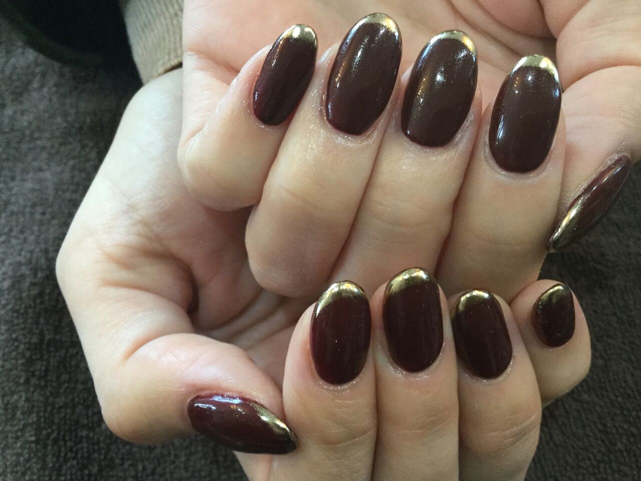 大人ネイル 新色 深めボルドーのミラーフレンチネイル Nail Salon Freestyle