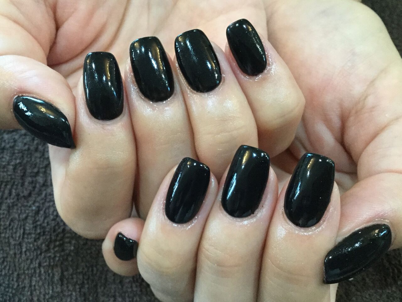カッコイイ系♥ブラックのワンカラーネイル : Nail Salon FreeStyle
