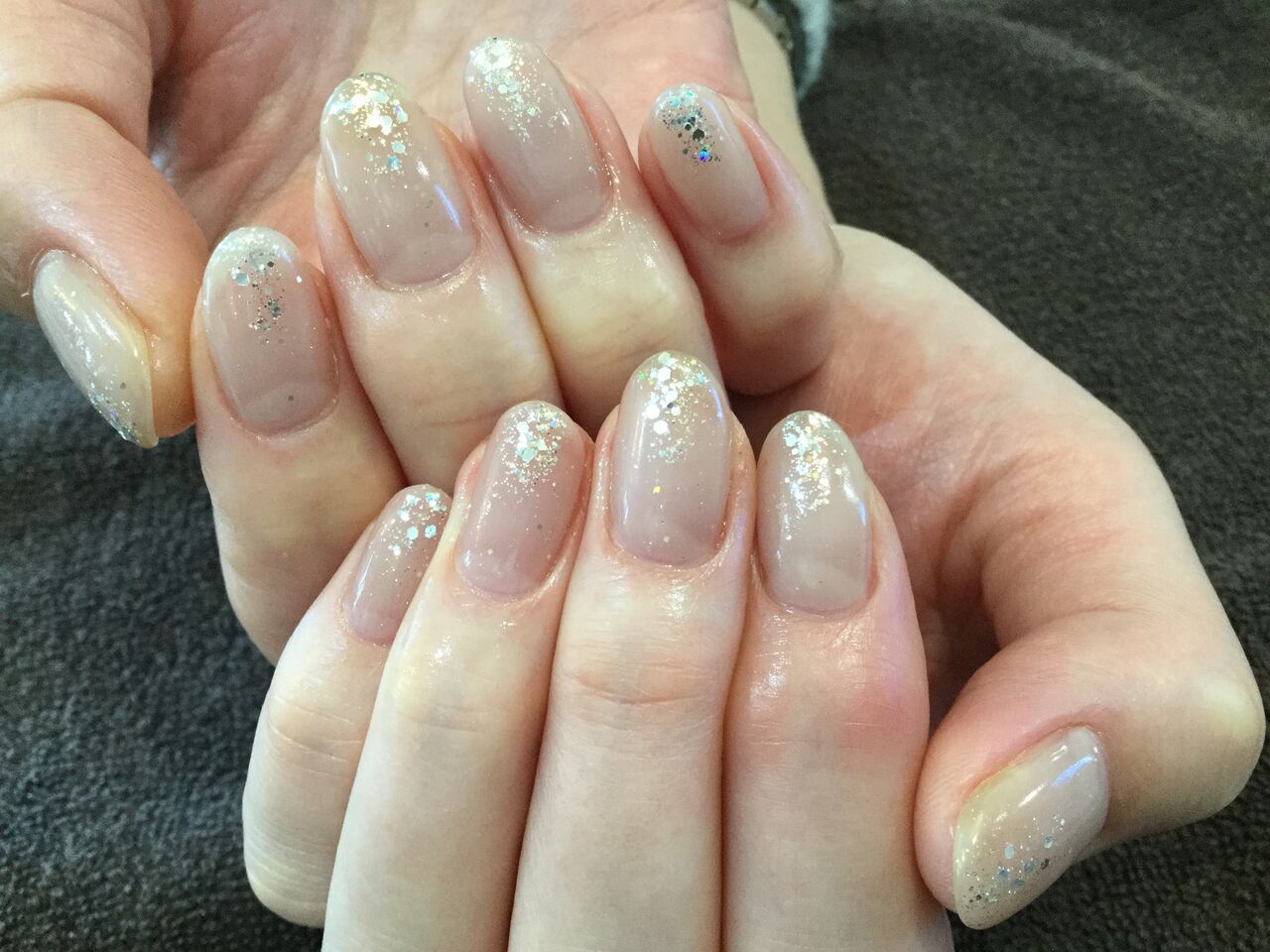 先端ラメがキラッと綺麗な新色ワンカラーネイル✨ : Nail Salon FreeStyle