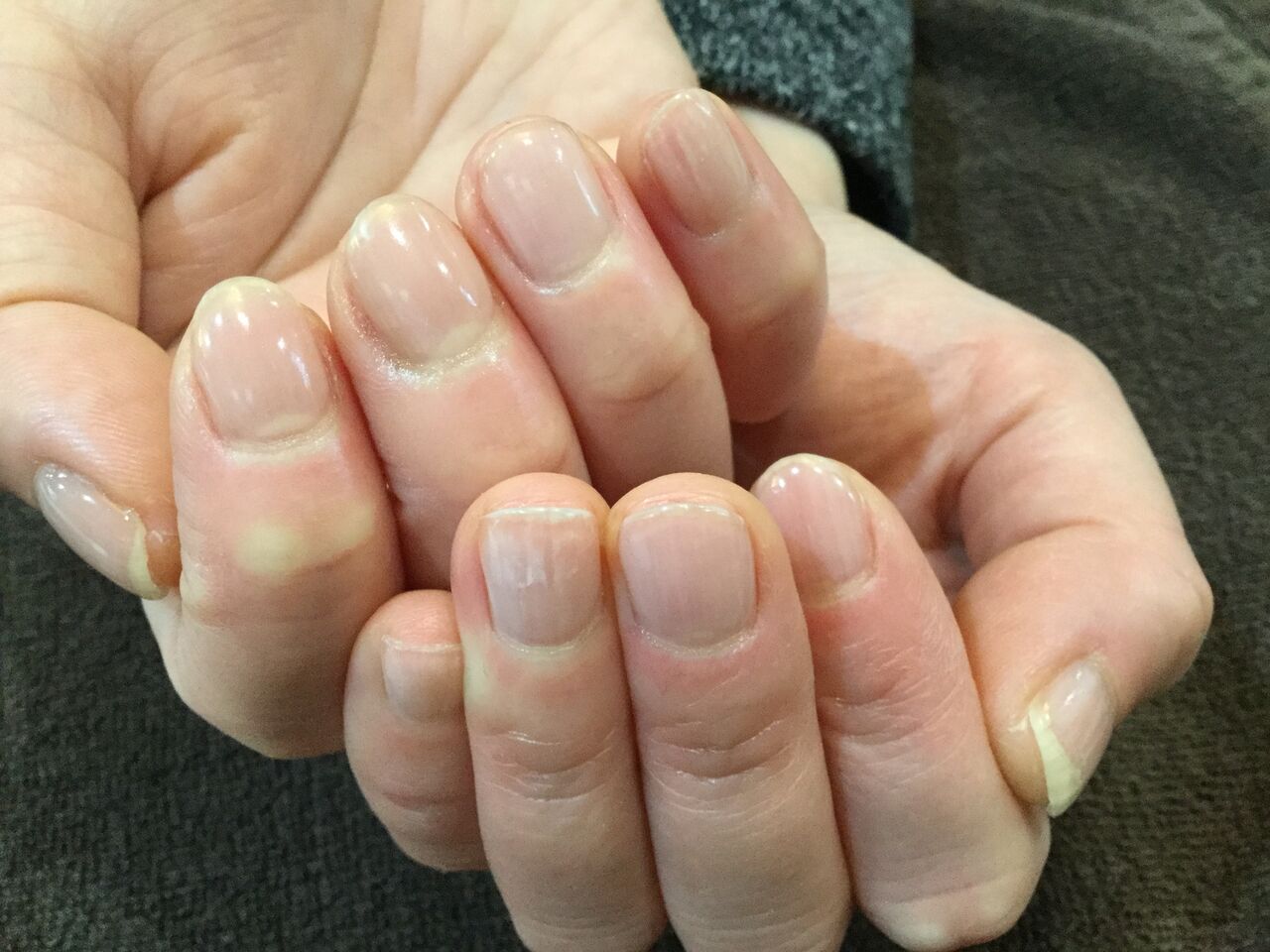 自爪の保護にもオススメ クリアジェルネイル Nail Salon Freestyle