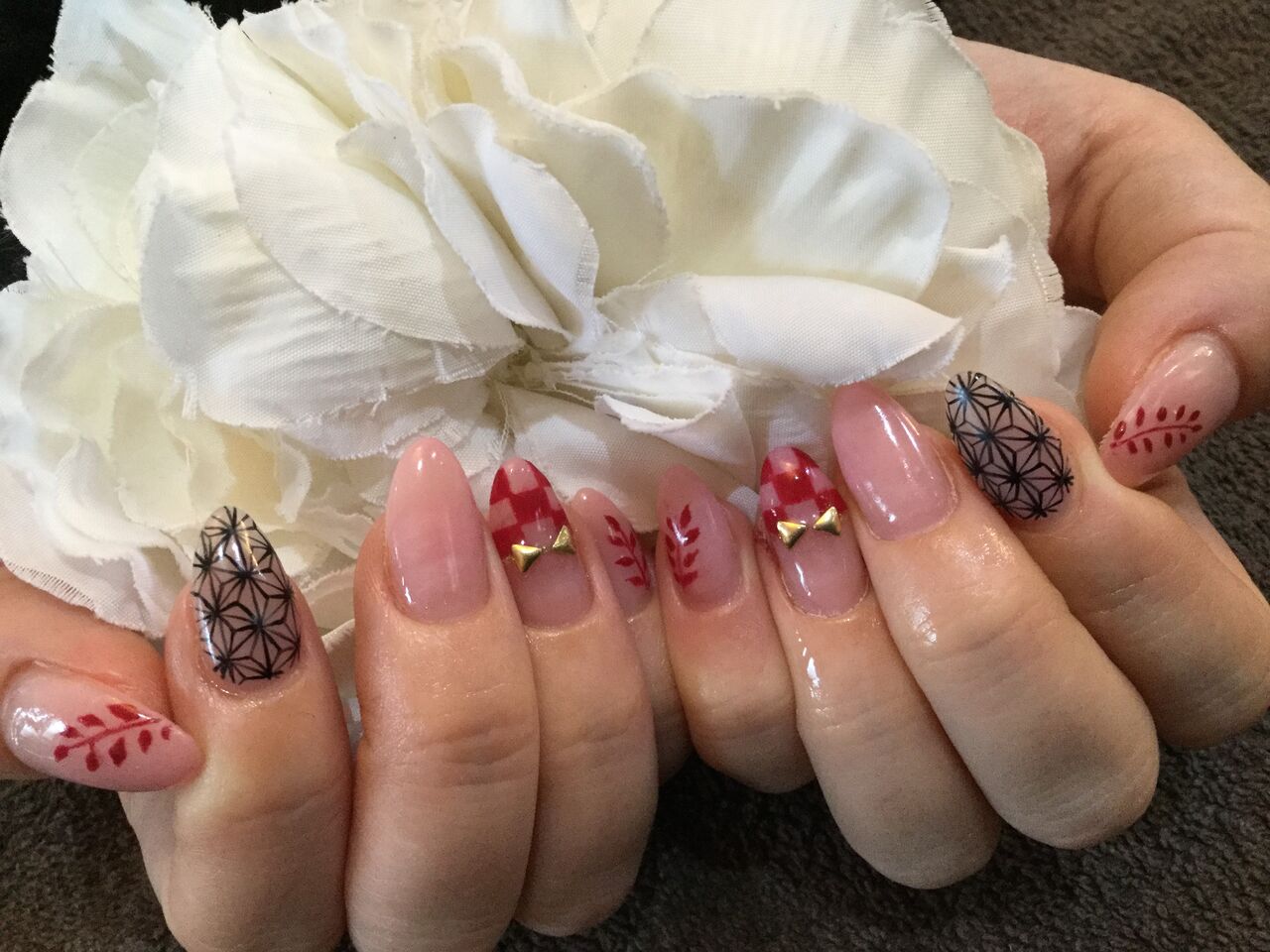 麻の葉模様や市松模様が可愛いっ 鬼滅の刃 禰豆子ネイル Nail Salon Freestyle