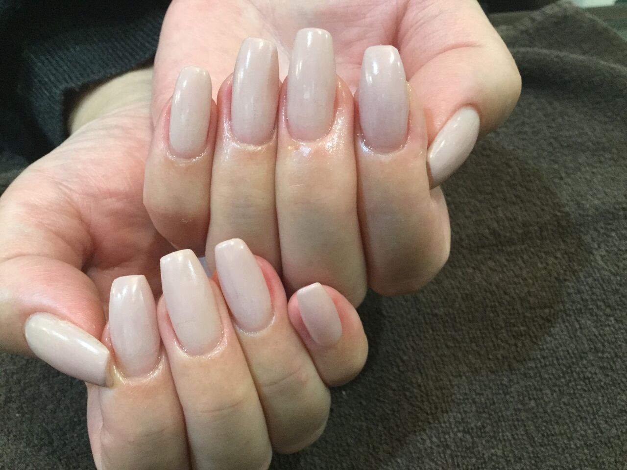 ヌーディーカラーのグラデーションネイル 彡 Nail Salon Freestyle