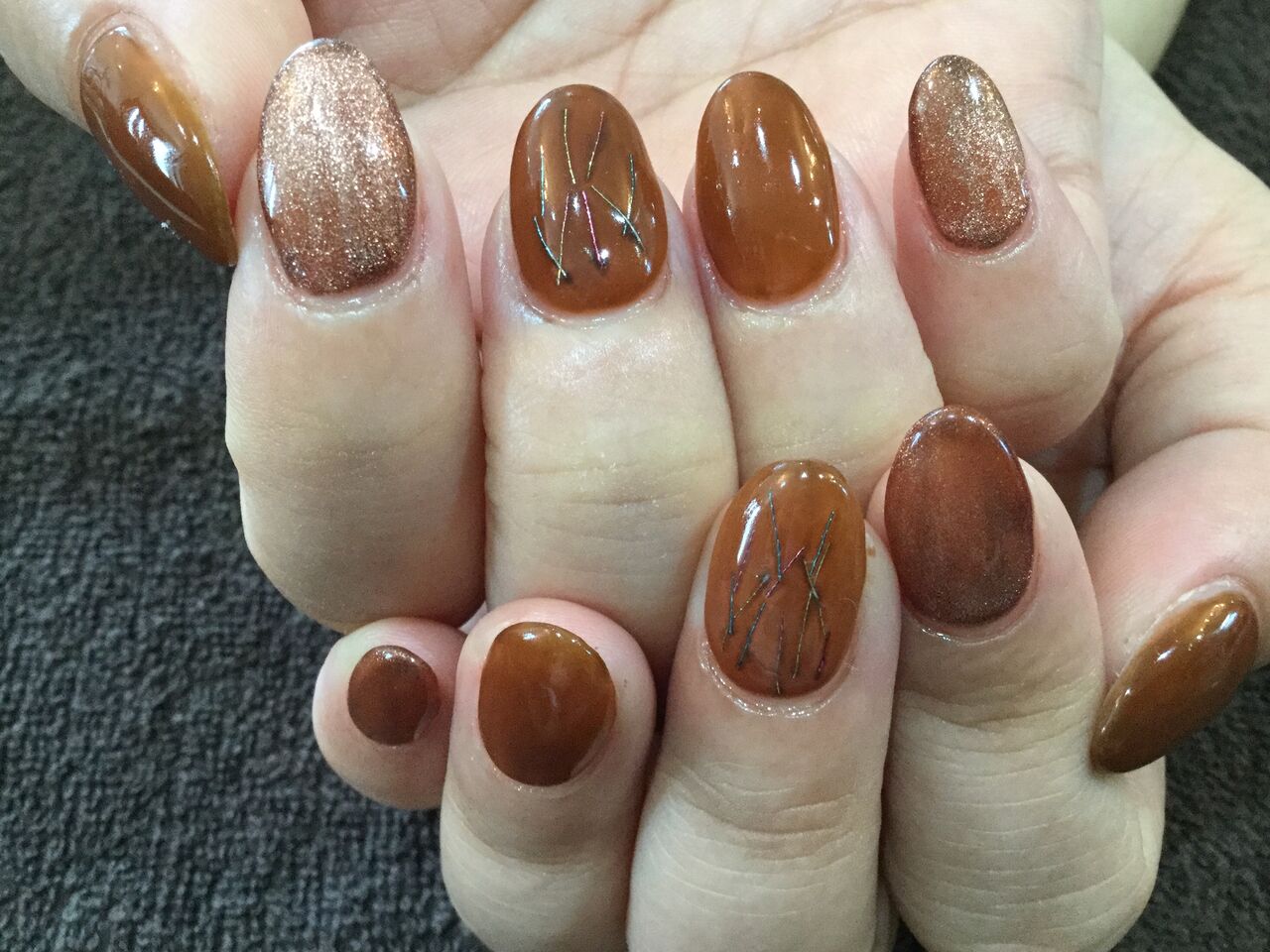 ちゅるん Mixブラウンの秋先取りネイル Nail Salon Freestyle