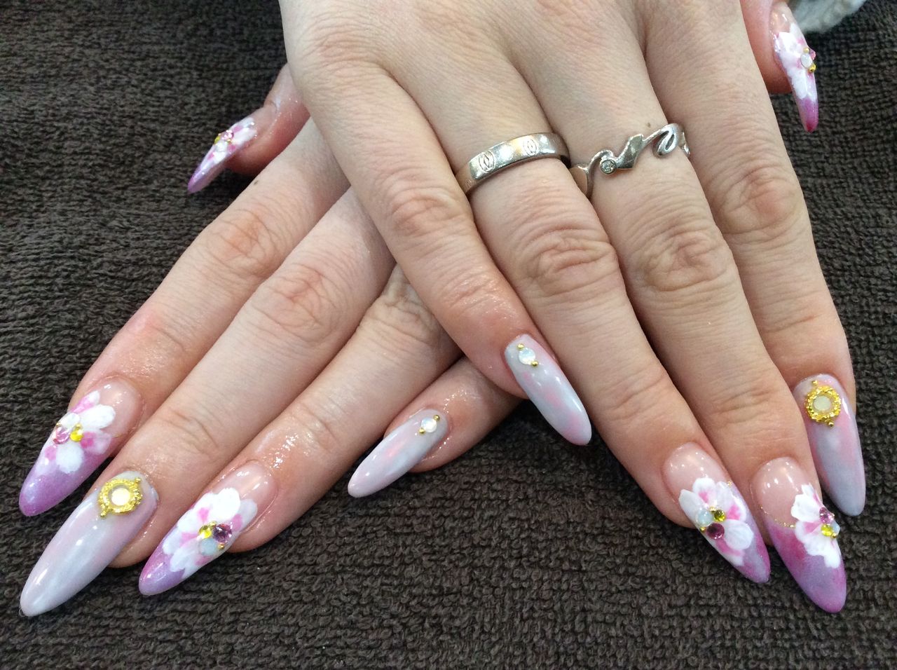 ピンク パープル グレーがcute 春先取りスカルプ ジェルネイル Nail Salon Freestyle ピンク パープル グレーがcute 春先取りスカルプ ジェルネイル Nail Salon Freestyle
