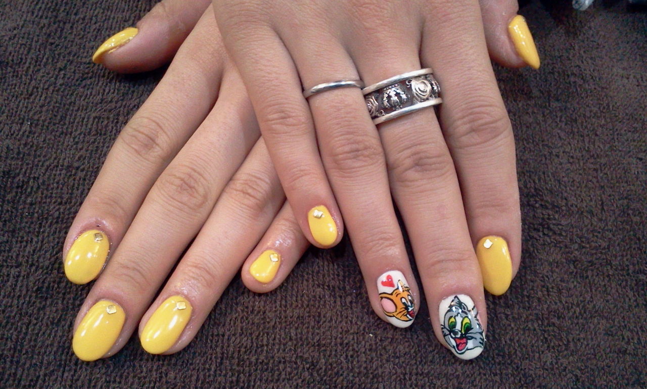 トムとジェリー 手書きアートジェルネイル Nail Salon Freestyle トムとジェリー 手書きアートジェルネイル Nail Salon Freestyle