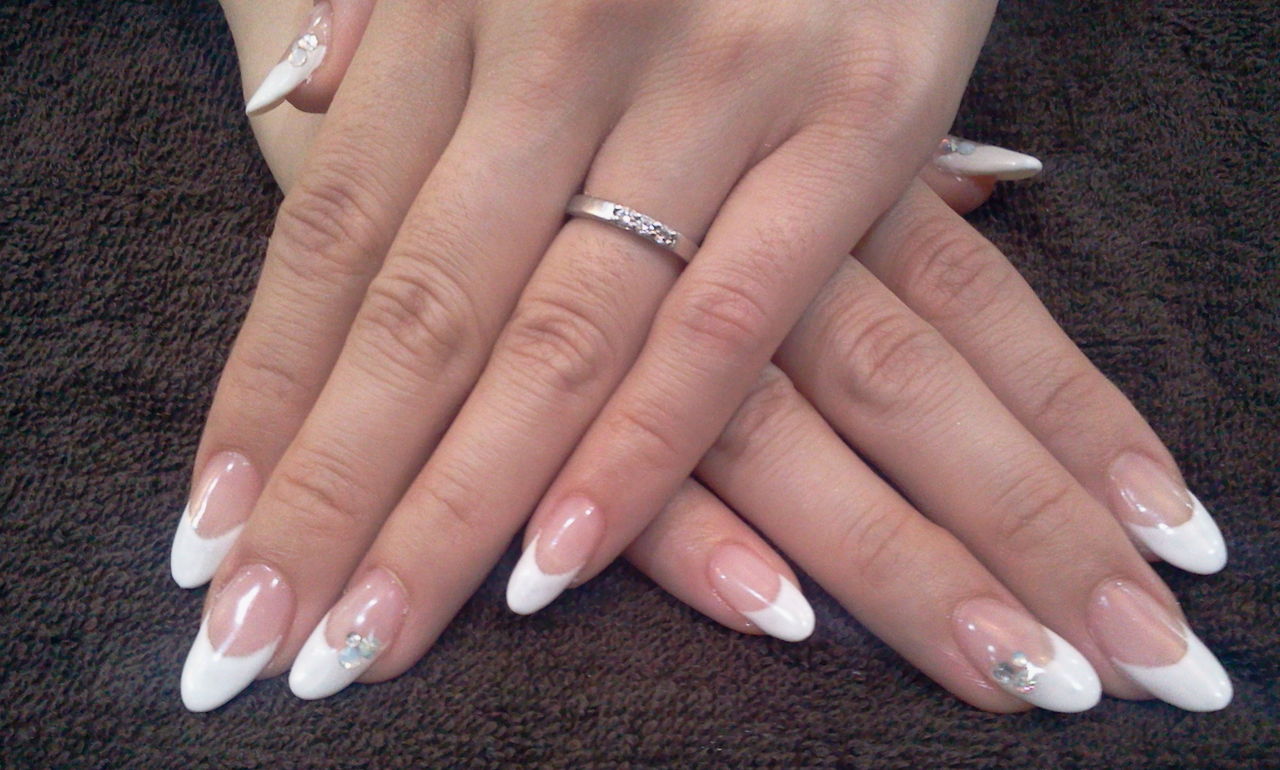 マット白でフレンチが綺麗なジェルネイル Nail Salon Freestyle