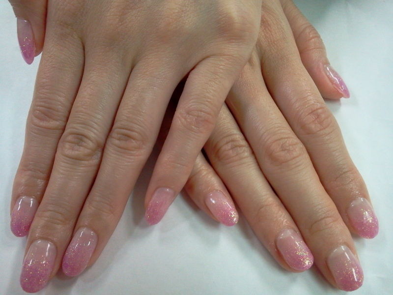 ピンクパープルでのラメグラデーションジェルネイル Nail Salon Freestyle ピンクパープルでのラメグラデーションジェルネイル Nail Salon Freestyle