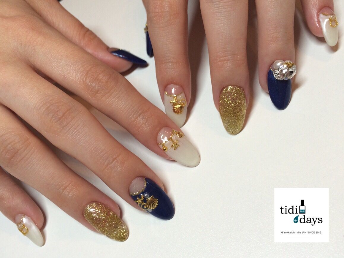 ネイビーを使って夏デザインのジェルネイルはいかがですか 深爪さん集まれ どんな爪も綺麗になれる 四日市のネイルサロンtidi Daysのblog ネイビーを使って夏デザインのジェルネイルはいかがですか 深爪さん集まれ どんな爪も綺麗になれる 四日市のネイルサロンtidi Daysのblog