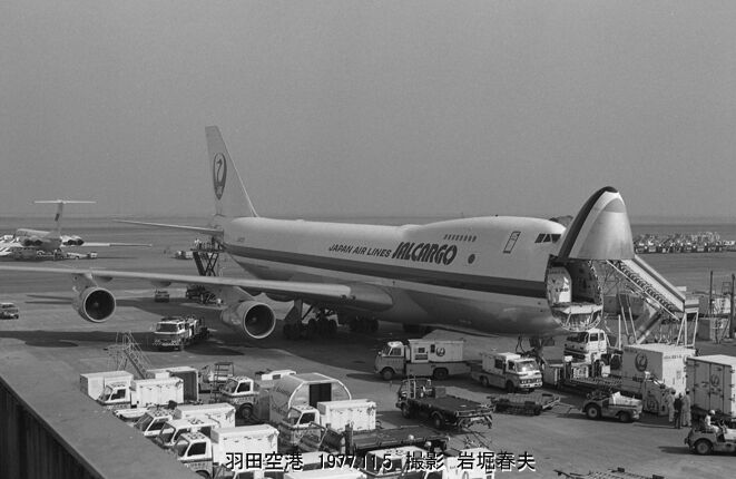 新潟紀行1977-11その6 : 鉄道写真家 岩堀春夫のblog2 新潟紀行1977-11その6 : 鉄道写真家 岩堀春夫のblog2