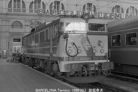 8608734　RENFE269-291