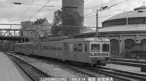 8607317 CFLec251ルクセン