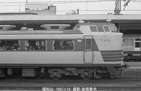 8700811　クハ481-752福知山