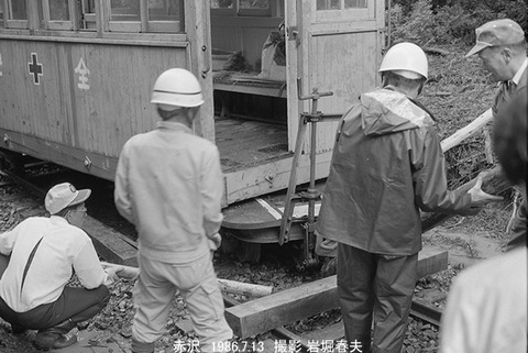 8604717　木曽赤沢PC脱線