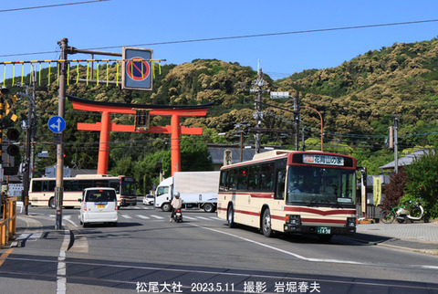 3京都バス 、松尾大社w5594
