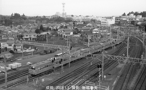0100725 成田線103成田駅構内