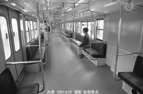 0106531　キハ35 301車内