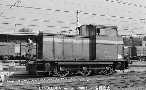 8608811　RENFE DL304-054