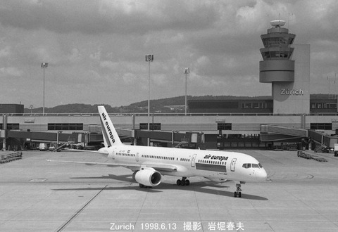 9808402 ヨーロッパB757