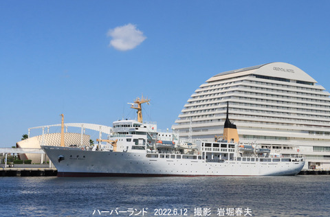 4青雲丸、神戸港v6003
