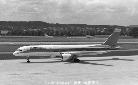9808404 ELAL B757