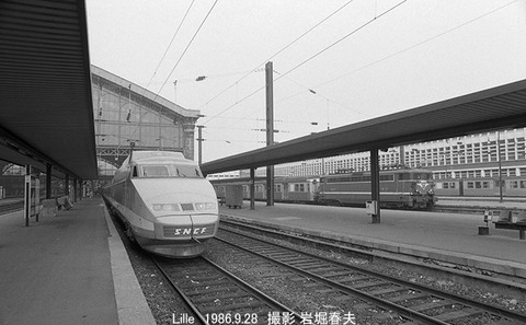 8608223 SNCF TGVリール