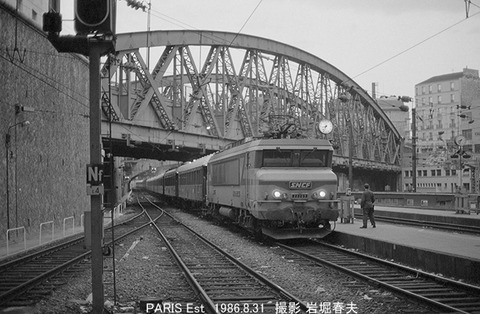 8606409 SNCFBB22203パリ東