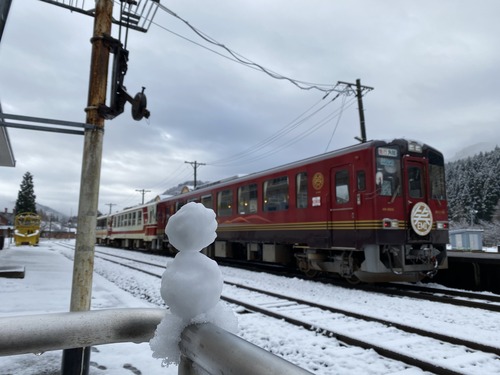 E81FECD0-B899-4166-9F34-A85115DE77AC